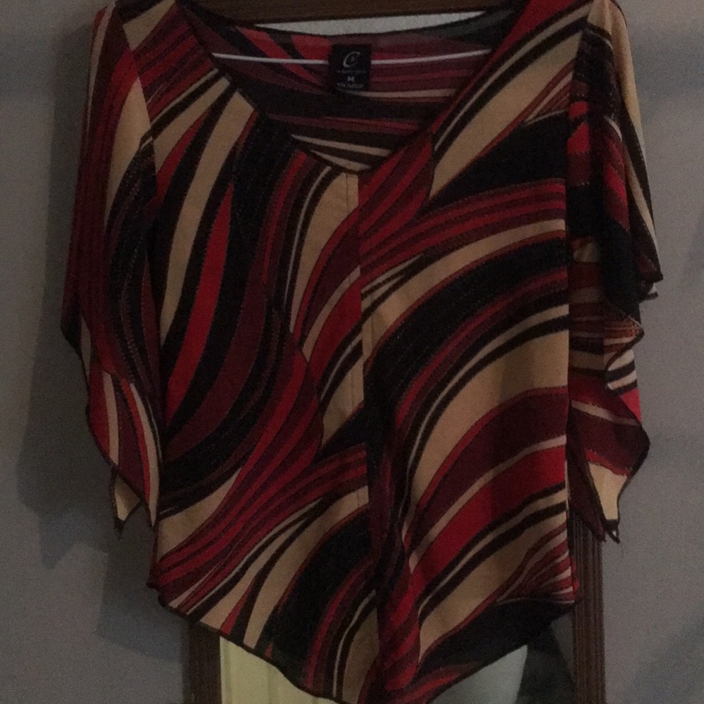 Red/black/tan blouse